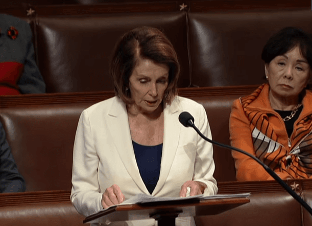 Politikanja amerikane mban fjalim 8 orësh (VIDEO)