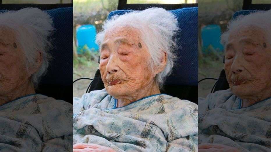 Vdes Nabi Tajima, personi më i vjetër në botë (VIDEO)