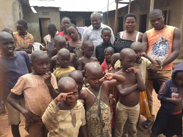 Gruaja nga Uganda që ka lindur 44 fëmijë 