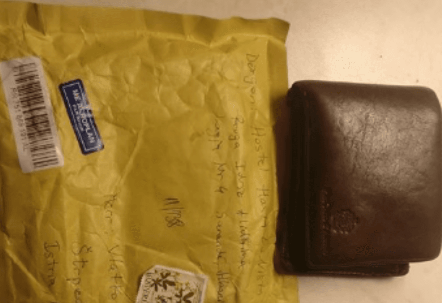 Kroati humbet kuletën në Sarandë, shqiptari i kthen atë përmes postës (FOTO)