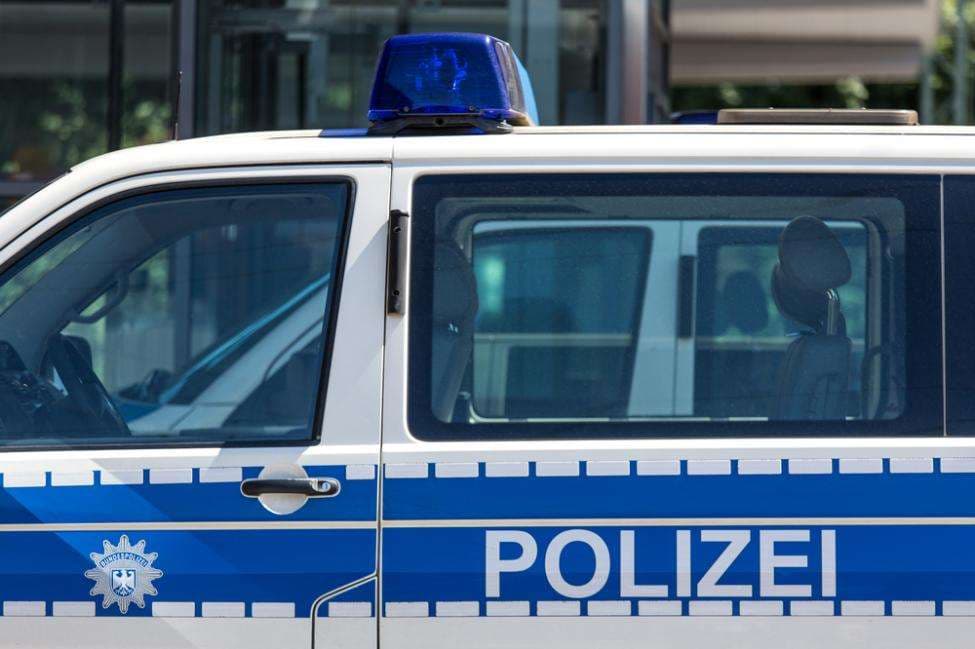 Adoleshenti bëhet me patentë shofer, policia ia konfiskon menjëherë