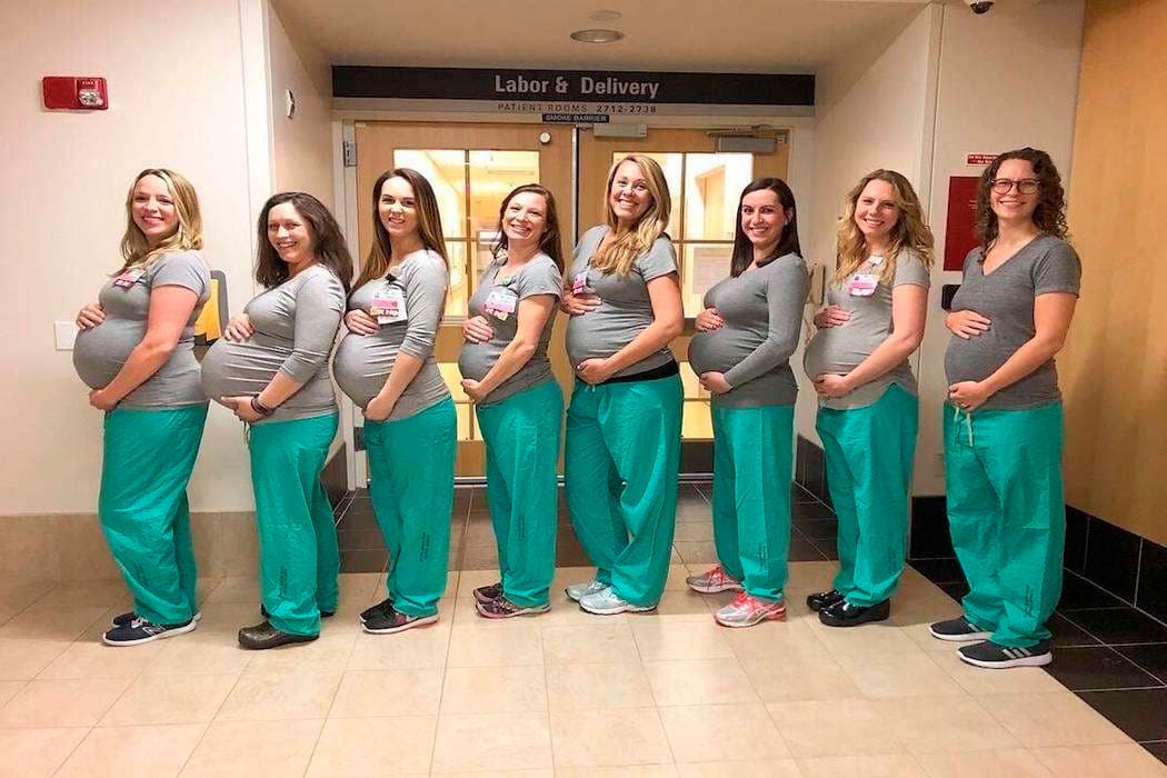 Nëntë infermiere nga i njëjti spital, shtatzënë në të njëjtën kohë (FOTO)