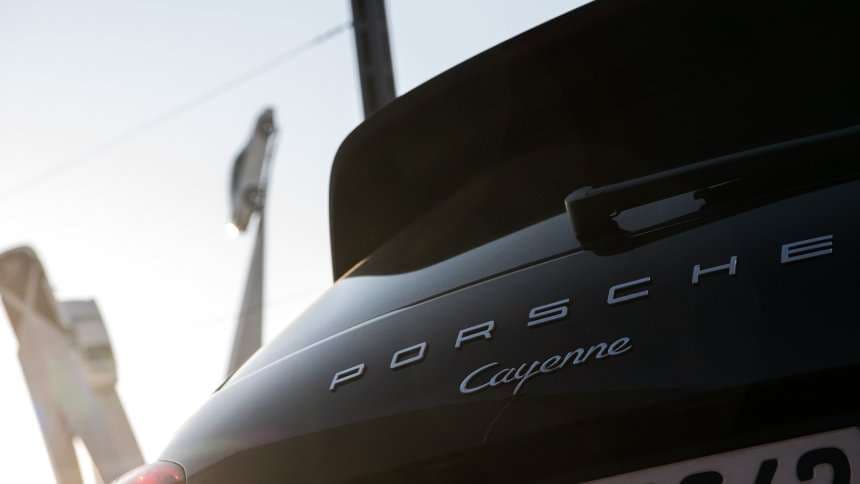 Porsche dënohet me 535 milionë euro