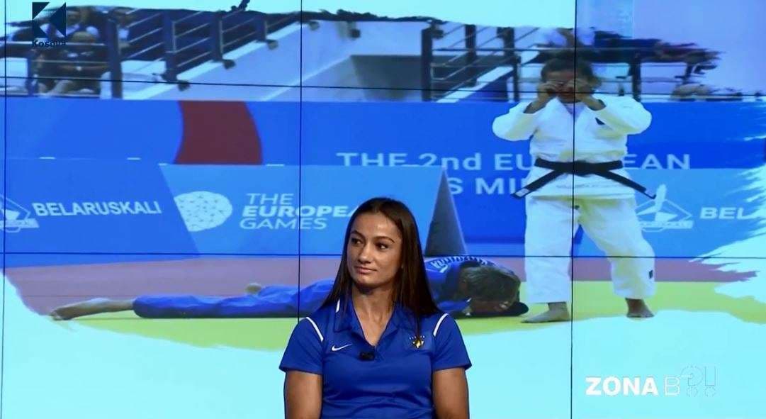 Majlinda plot emocion tregon kujt ia dedikoi fitoren e artë