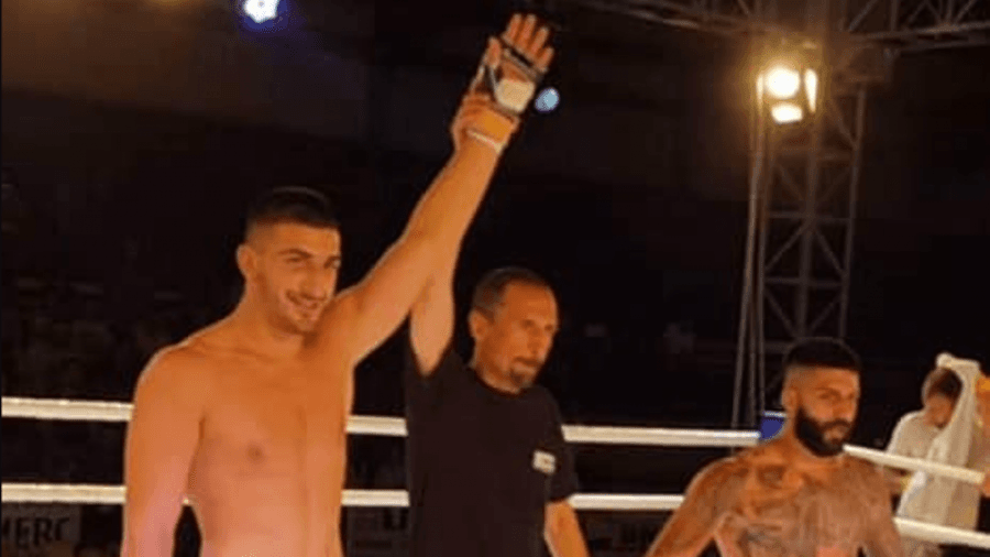 Florim Zendeli mposht kundërshtarin serb në MMA