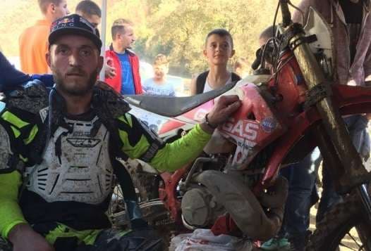 Halit Rexhaj kampion me motoçikletë malore në Kosovë (VIDEO)