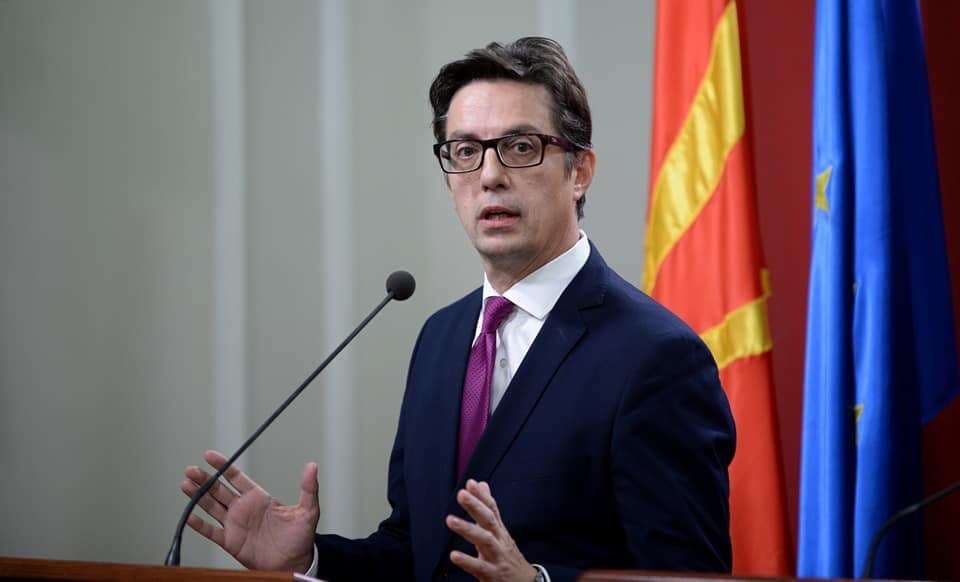 Truproja e presidentit të Maqedonisë së Veriut pozitiv me Covid-19