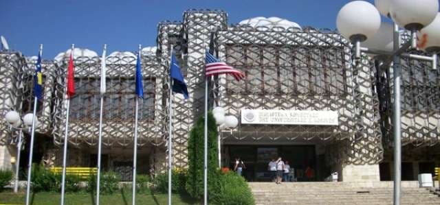 Në 80-vjetorin e Bibliotekës Kombëtare të Kosovës, mbahet koncert i veçantë
