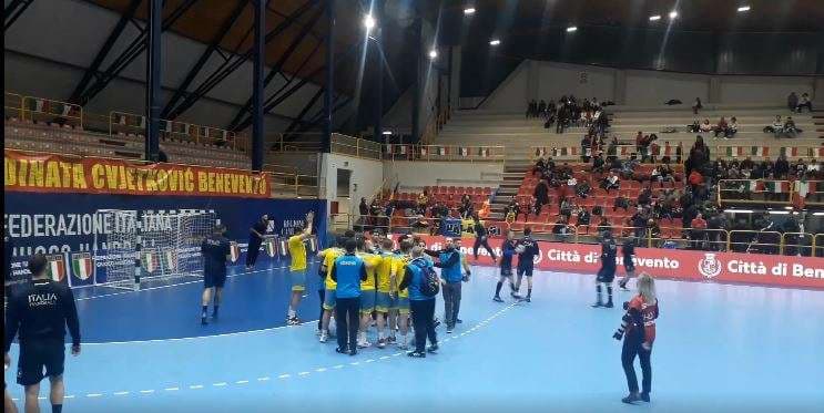 Kosova shënon fitorën e parë në kualifikimet për botërorin në hendboll (VIDEO)