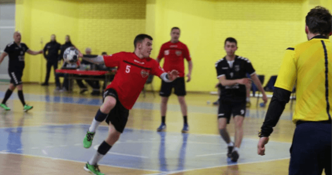 Hendboll, dy pikë për Vëllaznimin në Vushtrri