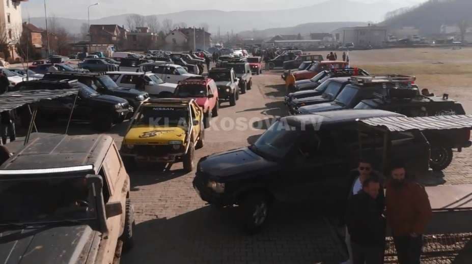 Me xhipa për Ditën e Pavarësisë (VIDEO)