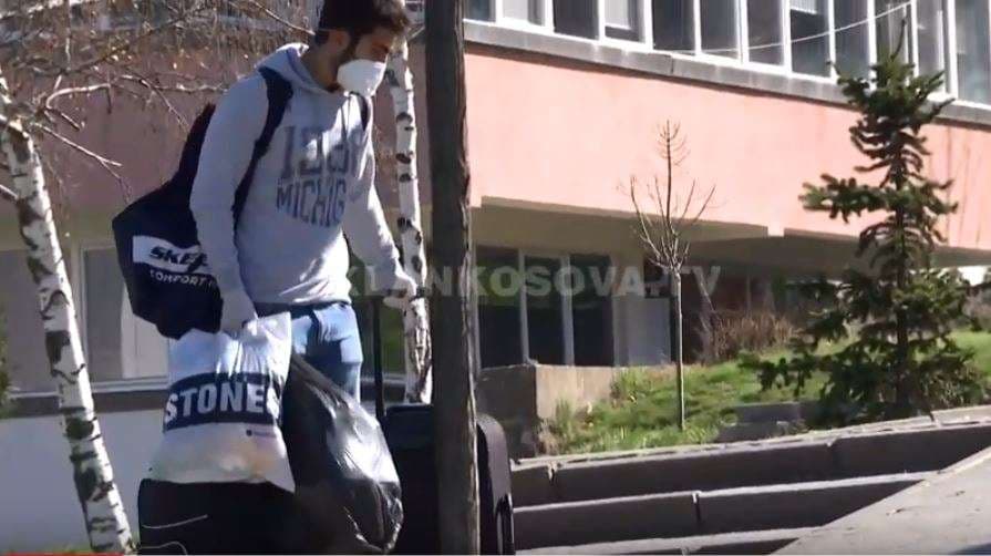 Studenti turk lë konviktin i fundit (VIDEO)