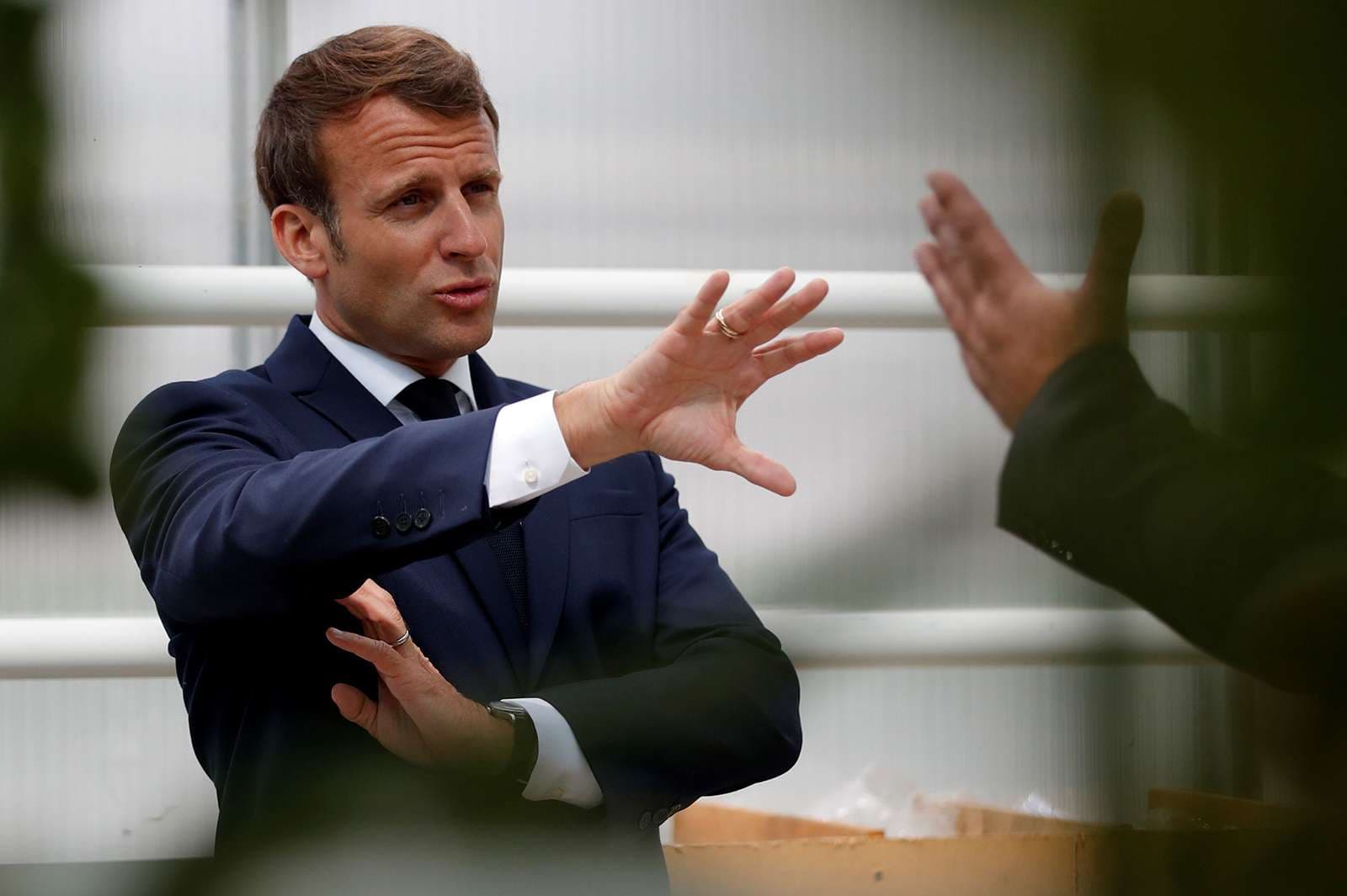 Macron: Ndjekja e mësimit nuk do të jetë e obligueshme pas 11 majit