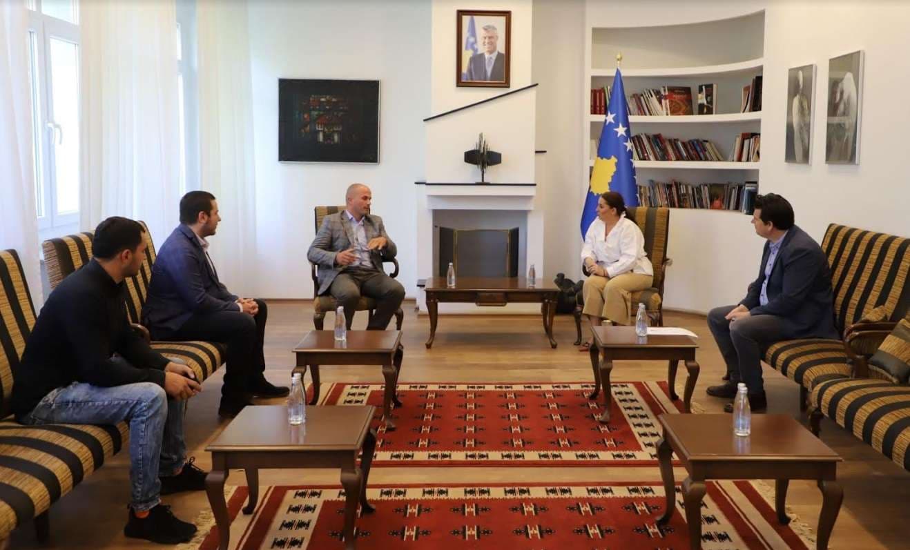 MKRS nënshkruan memorandume bashkëpunimi me dy federata sportive