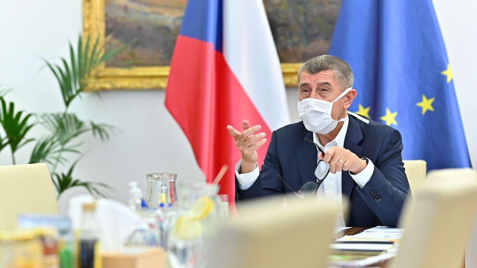 Çekia heq gjendjen e jashtëzakonshme