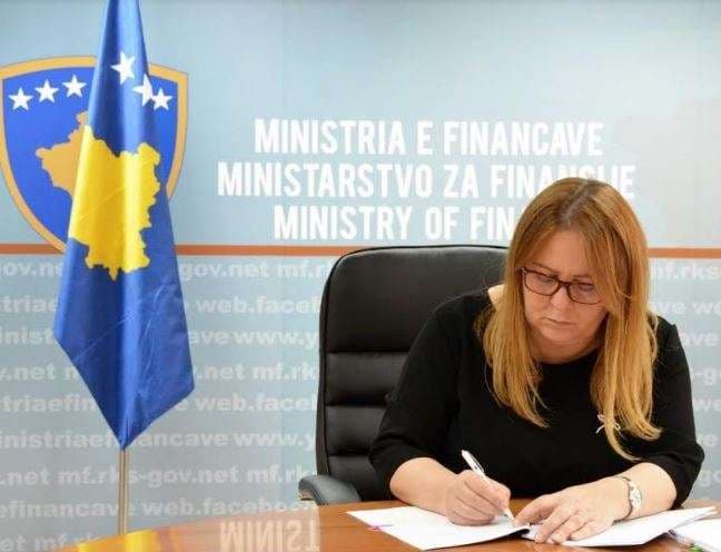 Bajrami fajëson MPMS për listën jo të saktë të përfituesve të 130 eurove