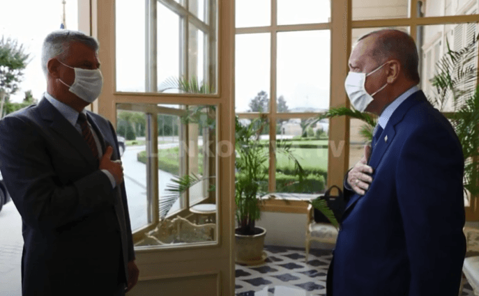 Analistët: Thaçi shkoi te Erdogan të sqarohet për ambasadën në Jerusalem (VIDEO)
