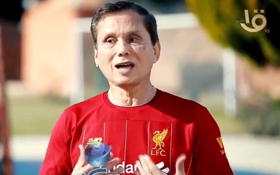 Gjyshi egjiptian bëhet futbollisti më i vjetër në botë