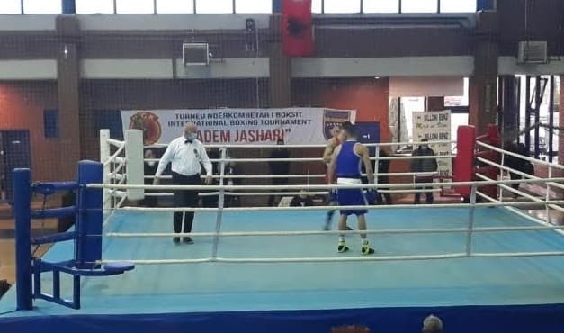 Përfundon turneu i boksit “Adem Jashari”, këta ishin fituesit e çmimeve