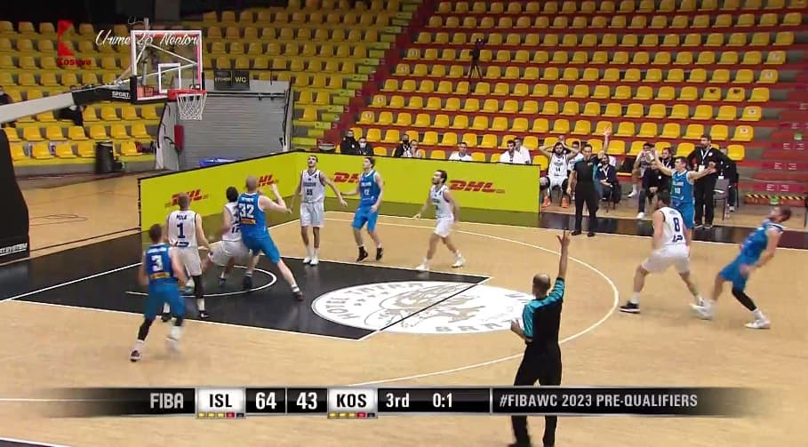 Përfundon çereku i tretë, Islanda - Kosova 64:43