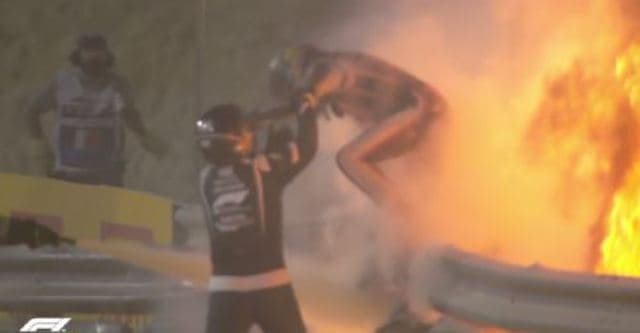 Piloti i Formula 1 shpëton mrekullisht pasi makina e tij shpërthen në flakë (VIDEO)