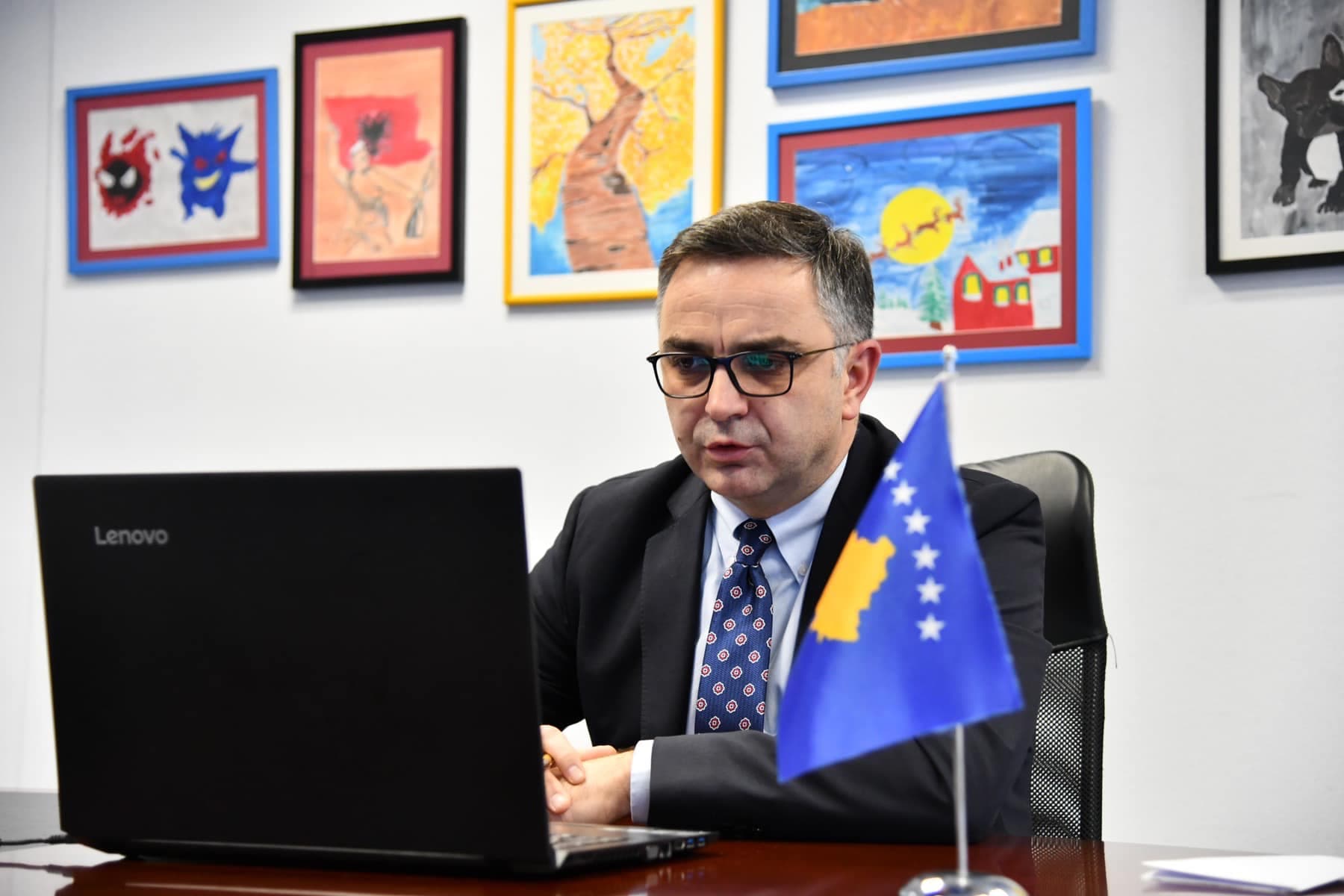 Tahiri dhe Zemaj, dakordohen me kryetaret e komunave: Mbyllja e tërësishme nuk është e nevojshme në këtë fazë