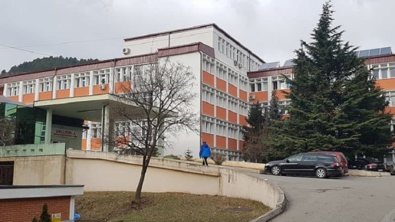 81 pacientë me COVID-19 të shtrirë në Spitalin e Pejës, 14 në gjendje më të rëndë