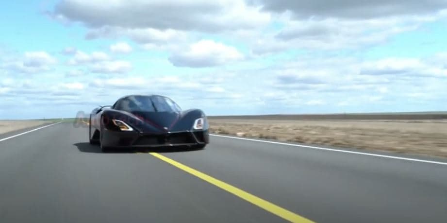 "Tuatara" bisha 1.5 milionëshe që ka kapur shpejtësinë deri në 532 km/h (VIDEO)
