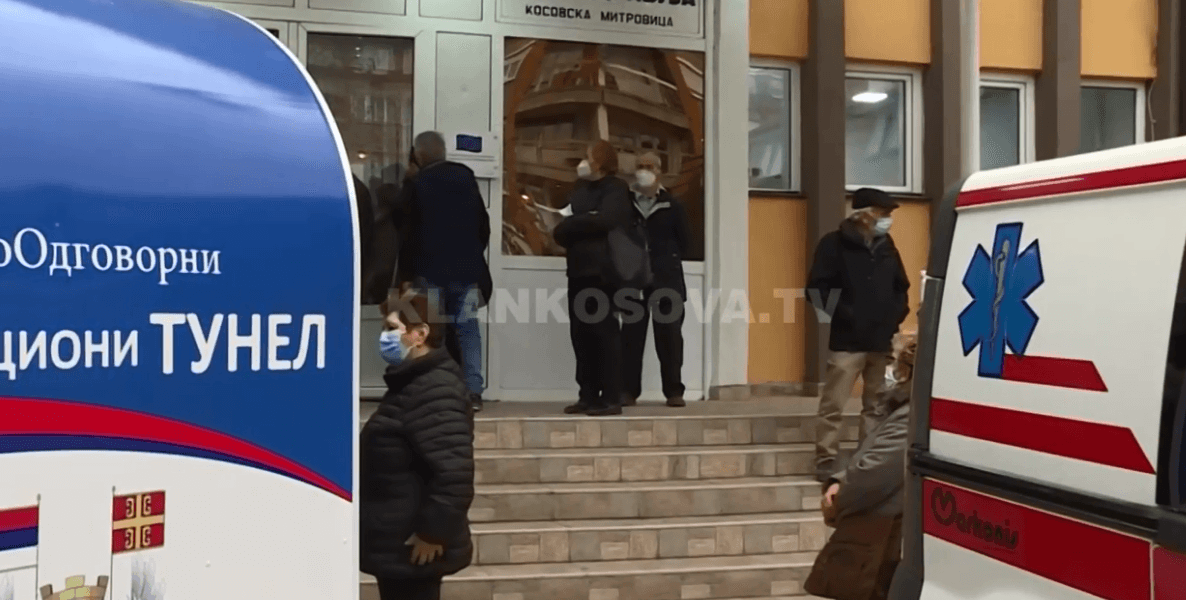 Vuçiq ofron vaksina, Hoti thotë nuk merr mall Kine e Rusie (VIDEO)