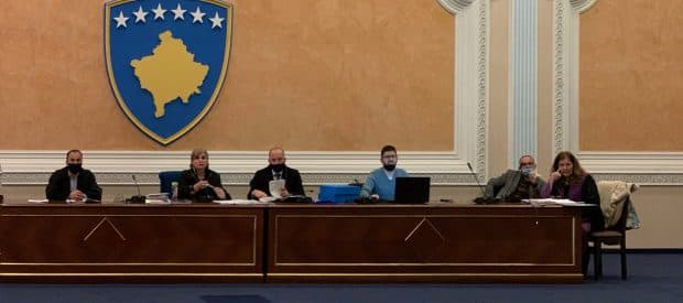 Në gjykimin për rastin “Stenta 2”, dyshohet se po marrin pjesë edhe persona me COVID-19