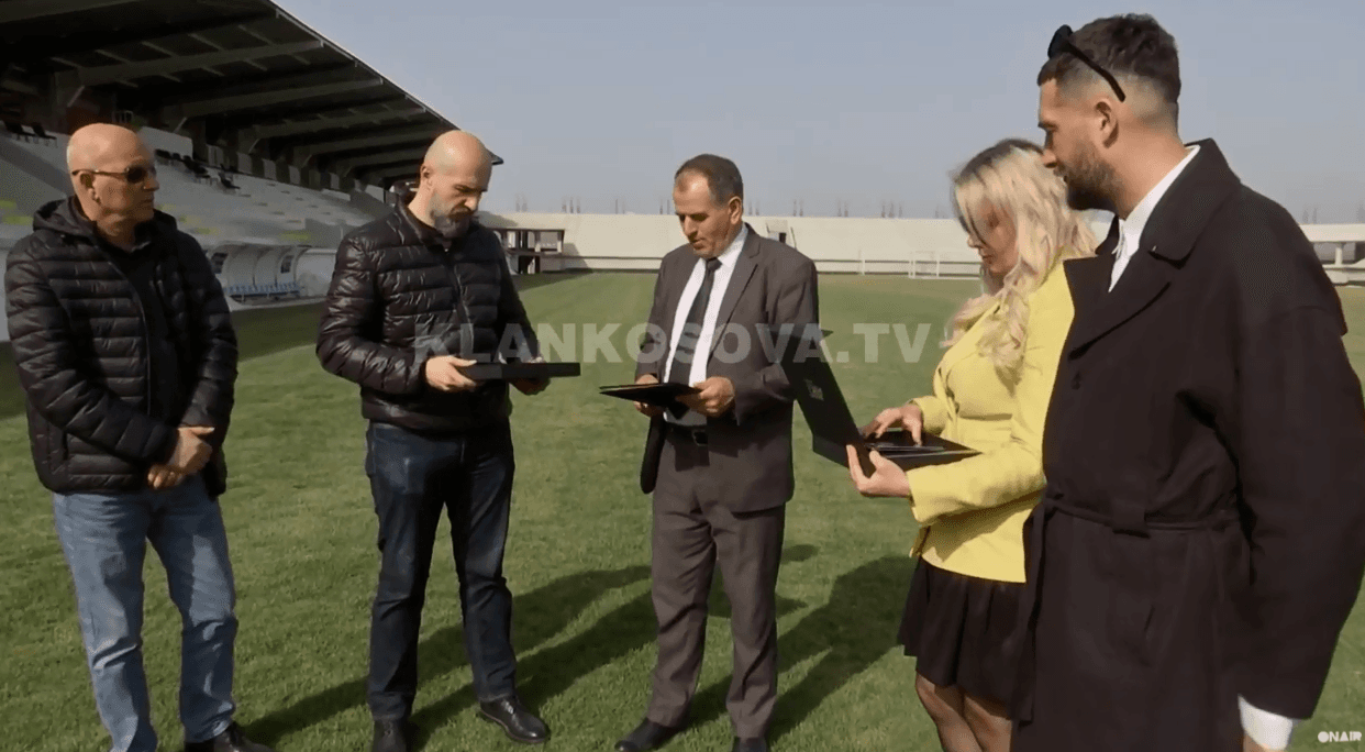 Artmotion dhuron abonime falas për klubet e Superligës (VIDEO)