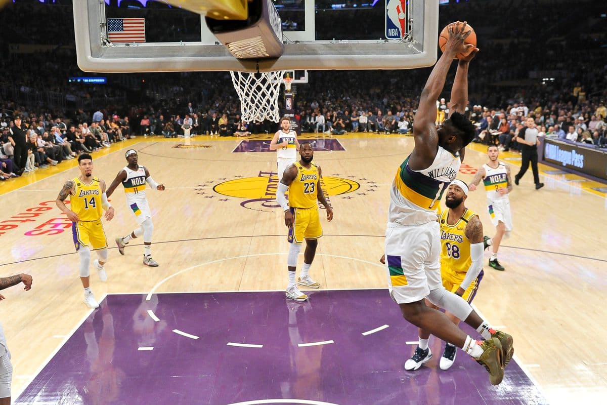 Lakers pa James dhe Davis të lënduar ndeshen me New Orleansin, ndeshja transmetohet në Artmotion
