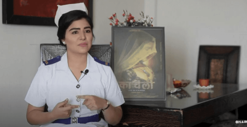 Nga aktore e Bollywood-it në infermiere për ta luftuar virusin (VIDEO)