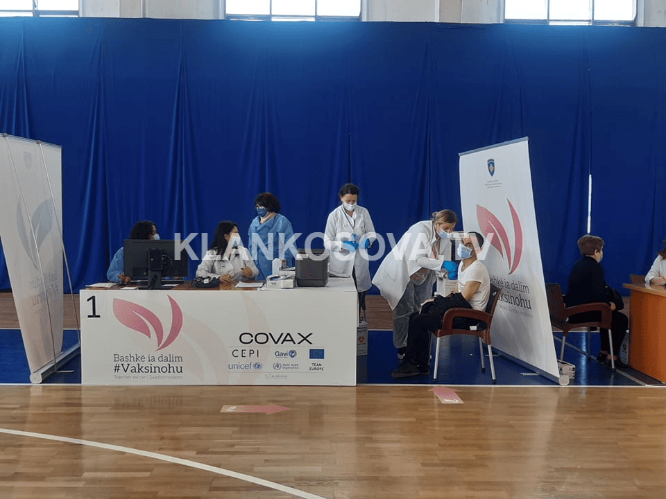 Mbi 600 mantelbardhë të vaksinuar deri më tani