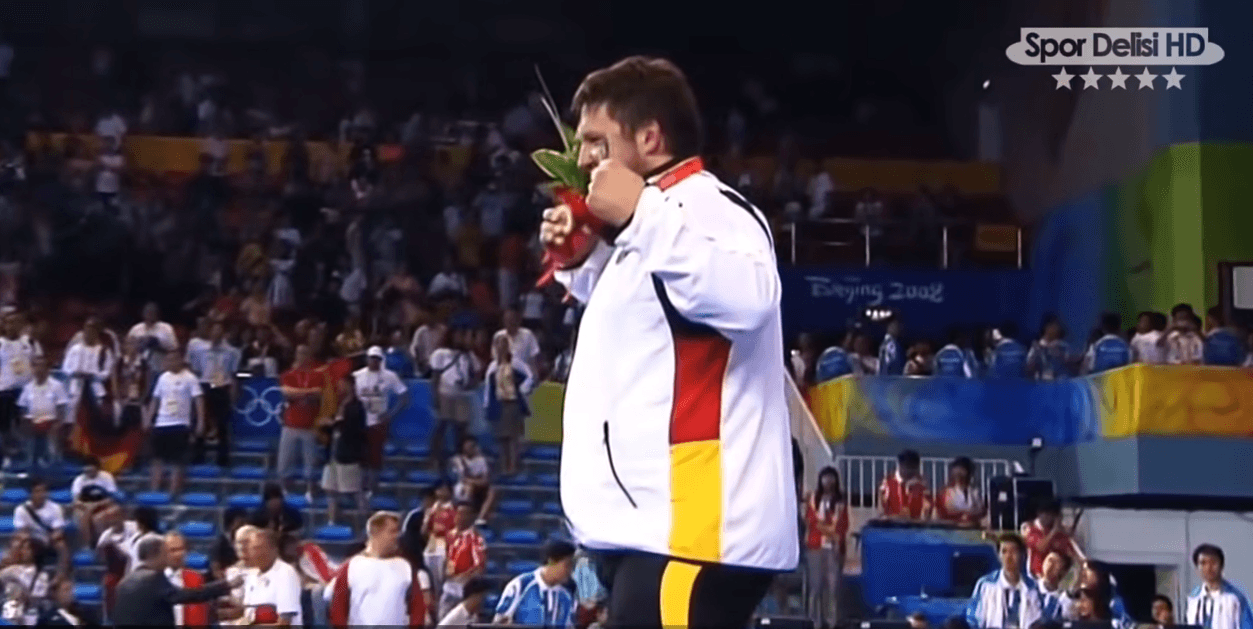 Reagimet më emocionale në momentet e fitoreve në sport (VIIDEO)