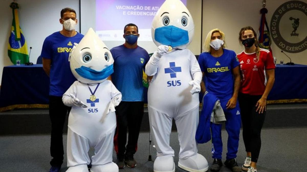 Komiteti Olimpik bën thirrje që të vaksinohen të gjithë atletët kundër COVID-19