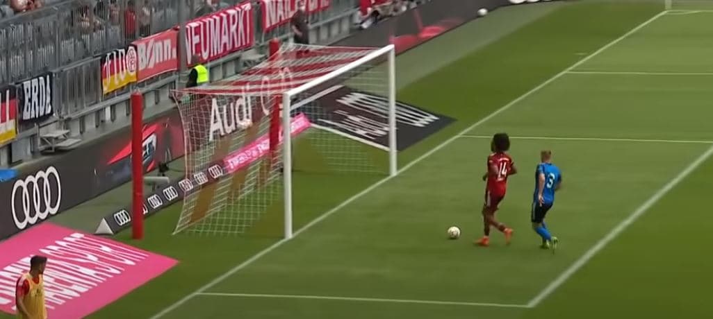 E pabesueshme se çka huq lojtari i Bayern-it (VIDEO)
