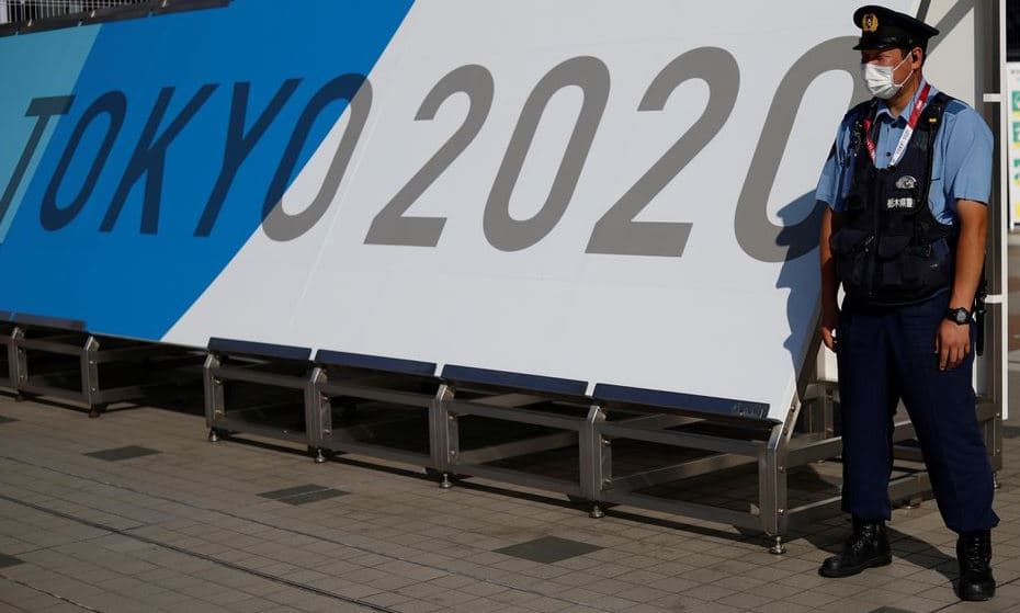 Zyrtarët e Olimpiadës po mbështeten në teknologji për të zëvendësuar fansat