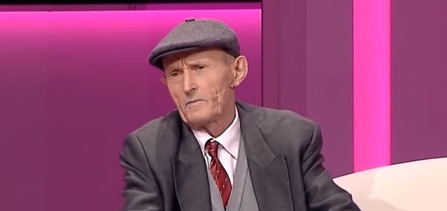 50 vjet martesë! - Sabriu mësues, Sadetja në klasë të katërt, historia e veçantë e një dashurie (VIDEO)