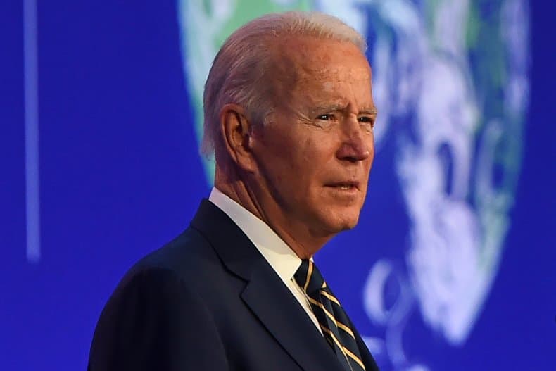Biden: Nëse s’je i vaksinuar, gjasat janë 17 herë më të mëdha të hospitalizoheni
