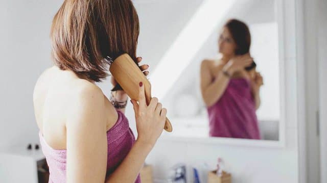 Gjashtë mënyra të pazakonta që duhet t'i provoni nëse doni flokë të gjatë