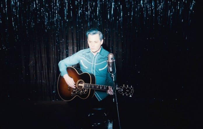 Jack White distancohet nga NFT-të e White Stripes