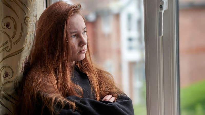 Mbështetja, stërvitja dhe gjumi mbrojnë shëndetin mendor të adoleshentëve gjatë pandemisë