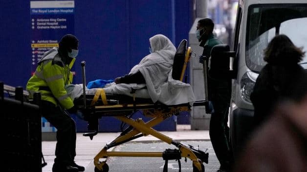 Studim: Omicroni mund ta ulë ashpërsinë e COVID-19 në të ardhmen