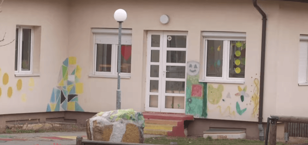 Strehim për gratë dhe fëmijët e braktisur (VIDEO)
