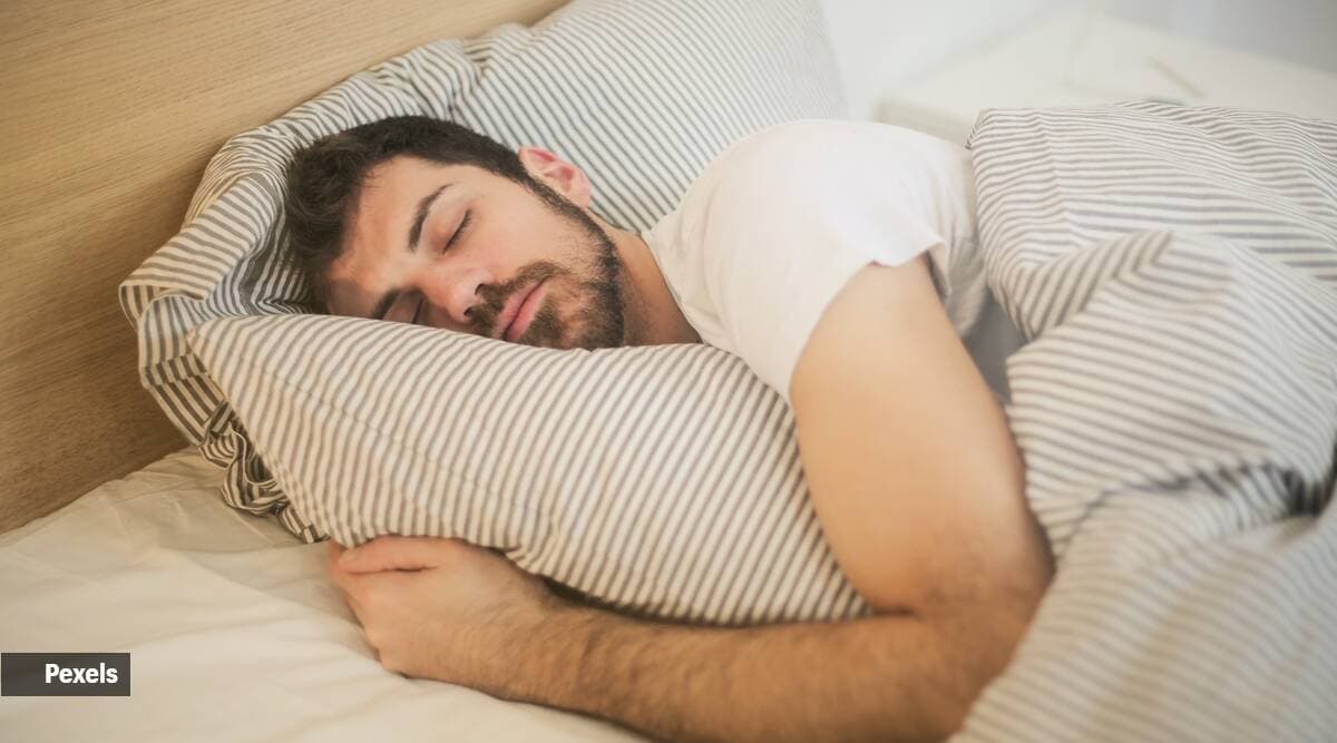 Këshilla të thjeshta se si të përmirësoni cilësinë e gjumit