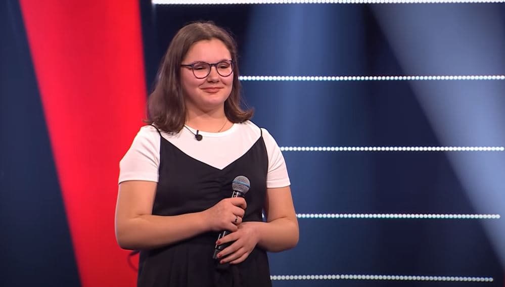 Eldiona Xharra nga Kosova mahnitë jurinë e “The Voice Kids Belgium” (VIDEO)   