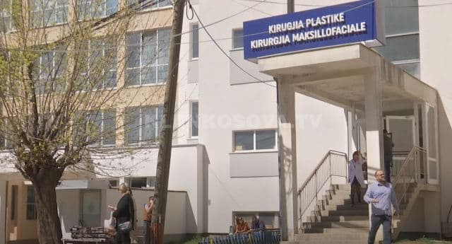 Anulohen operacionet në Maksillë, nuk ka anesteziolog (VIDEO)