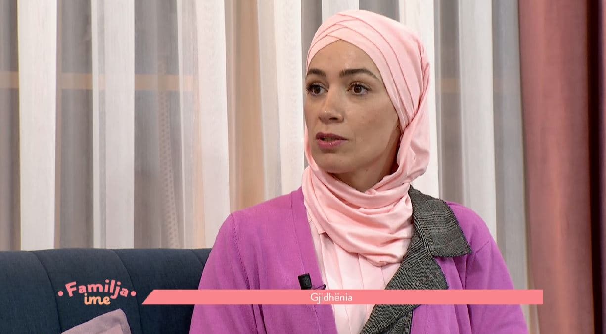 Ademi-Lutolli: Sa më parë që fëmija vendoset në gji, më shpejt mësohet (VIDEO)