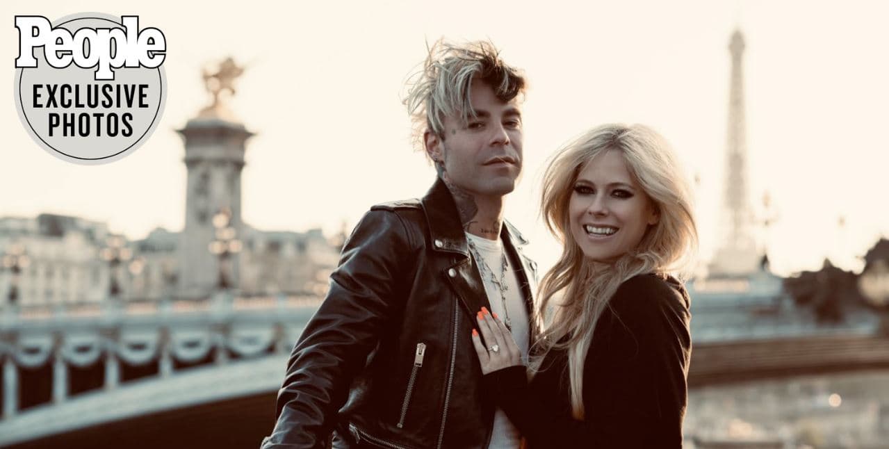Fejohet këngëtarja e njohur Avril Lavigne